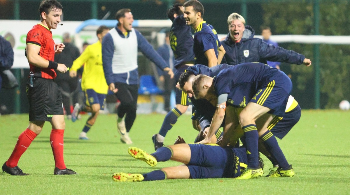 ©FSGC/Novelli | Tutta la gioia della Fiorita per il gol nel recupero di Semprini