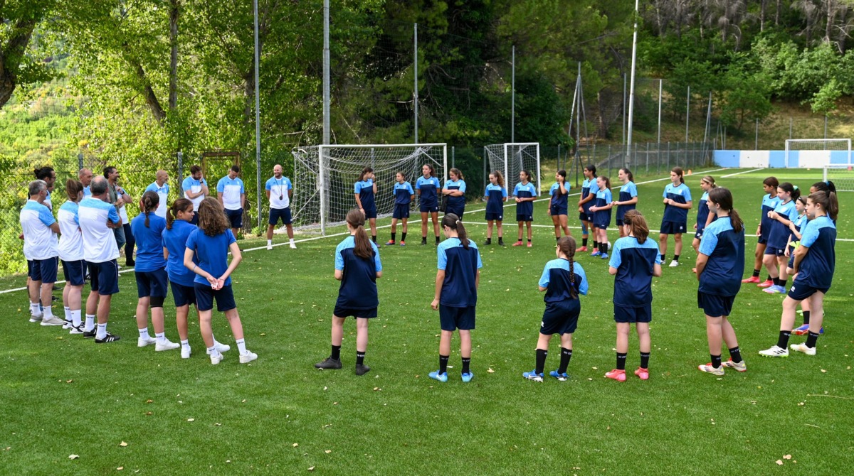 ©FSGC/Palmieri | Squadra e staff della Nazionale Under 15 durante il primo raduno di mercoledì 4 giugno