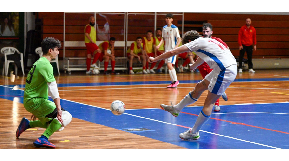 Futsal: Domagnano beffato allo scadere, il Fiorentino ritrova la vetta con Casadei