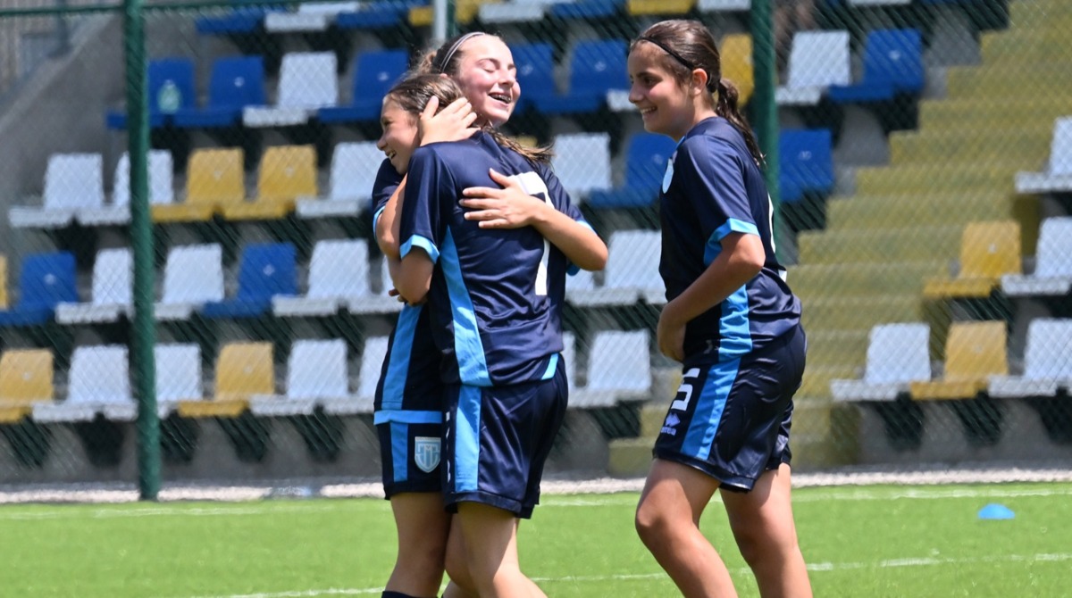 ©FSGC | Esultano le ragazze della Nazionale Under 15 nella loro prima uscita