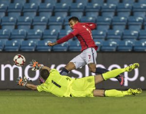 OSLO, NORWAY - OCTOBER 11: Joshua King of Norway, Aldo Simoncini of San Marino during the FIFA 2018 World Cup Qualifier between Norway and San Marino at Ullevaal Stadion on October 11, 2016 in Oslo, Norway. (Photo by Trond Tandberg/Getty Images)